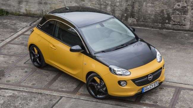 Opel назвав ціни на маленький Adam Black Jack