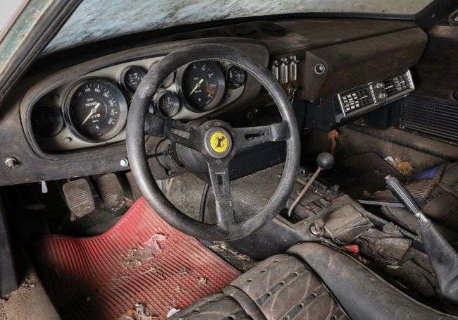З молотка продадуть Ferrari 365 GTB, 40 років, яка простояла в гаражі