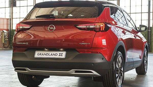 Opel привіз до Франкфурту новий великий кросовер Grandland X