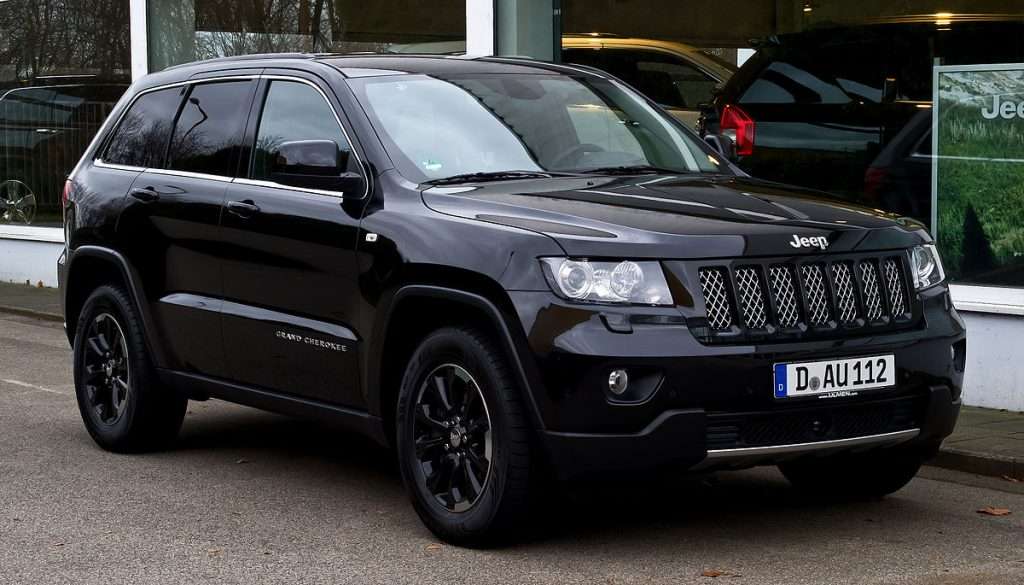 Fiat Chrysler відправить на сервіс понад 700 тисяч позашляховиків