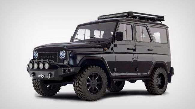 Вихід позашляховика Devolro UAZ Hunter затримується через митниці Майамі