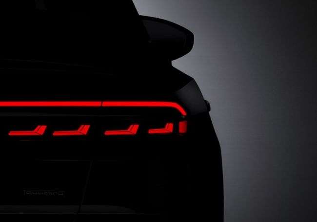 У нового Audi A8 буде повністю оригінальний дизайн оптики