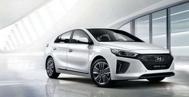 Гібридний Hyundai Ioniq отримав британський цінник