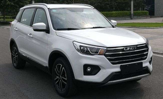 Фотографії нового кросовера Lifan Pengfei опубліковані в Мережі