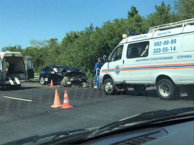 Жінка і пятирічна дівчинка загинули в лобовому ДТП на трасі М-5 під Сызранью