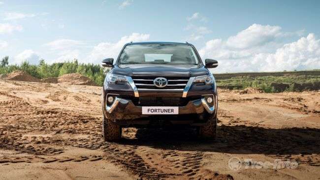Toyota Fortuner в Росії представлений офіційно