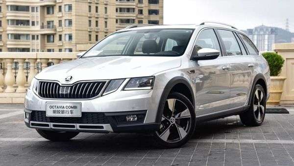Китайська Skoda Octavia отримала відмінності від версії для Росії
