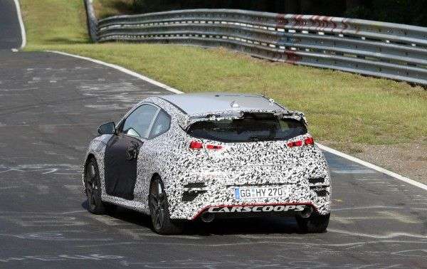 На дорожніх тестах помічений «заряджений» седан Hyundai Veloster N
