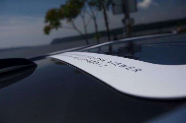Volvo адаптувала кросовер XC60 до сонячного затемнення