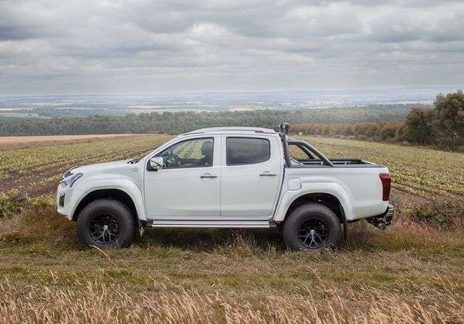 Оновлений пікап Isuzu D-Max отримав версію від Arctic Trucks