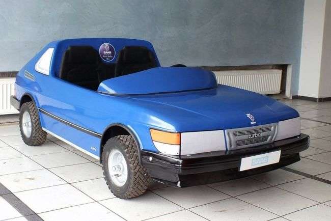 Дитяча модель з ДВС Saab 006 Convertible Junior виставлена на продаж