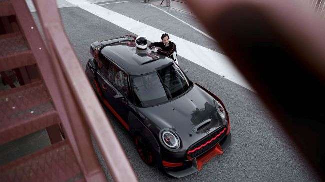 Mini покаже на автосалоні у Франкфурті екстравагантний спорткар