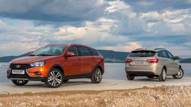 Названа вартість Lada Vesta SW і Lada Vesta SW Cross в Росії