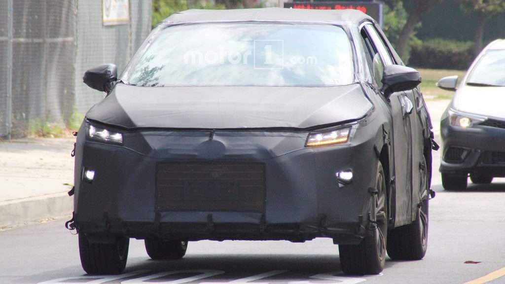 У Токіо відбудеться презентація нового концепту кросовера Lexus
