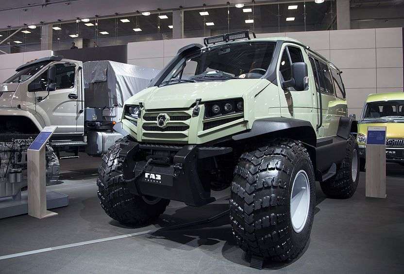 ГАЗ представив всюдихід-амфібію на базі «Соболя»