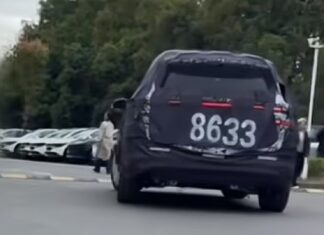 Zeekr 8x: nieuwe hybride SUV belooft een actieradius van 1.200 km en luxueus comfort