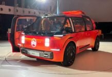 Citroën переосмислює сімейний автомобіль із шестимісним суперміні
