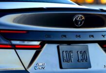 Toyota відкликає понад 55 000 гібридів через недостатньо затягнутий болт