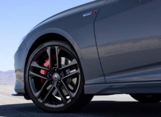 Acura TLX Type S: rendimiento y confiabilidad en un segmento en extinción