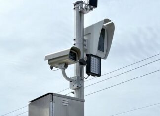 Massachusetts considera multas de trânsito automatizadas: segurança ou vigilância?