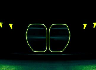 BMW M Motorsport láká na novém závodním voze osvětlenou mřížku chladiče