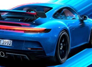 Porsche prodalo „nový“ sportovní vůz za 282 000 dolarů, který byl použit pro výcvik mechaniků