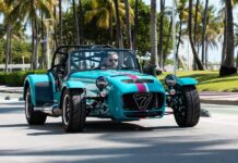 Caterham představuje limitovanou edici Seven Miami na počest Formule 1