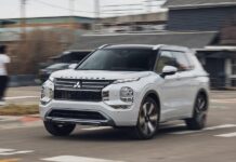 Огляд Mitsubishi Outlander SEL: Нішеве рішення з компромісною динамікою