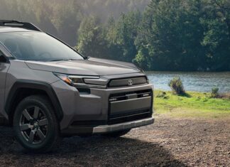 Toyota готовит компактный пикап на базе RAV4, чтобы бросить вызов Ford Maverick