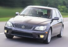 Lexus IS300: El cuchillo que no está afilado