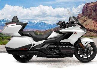Honda Gold Wing vs Harley-Davidson: Por qué el rey del Touring socava al ícono estadounidense